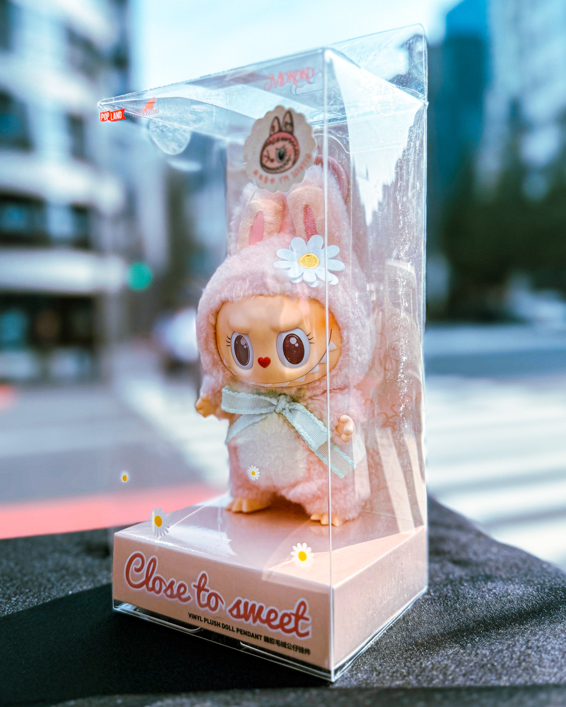 【POPMART/ポップマート】LABUBU ラブブ THE MONSTERS Mokoko Close to Sweet Vinyl Plush Pendant