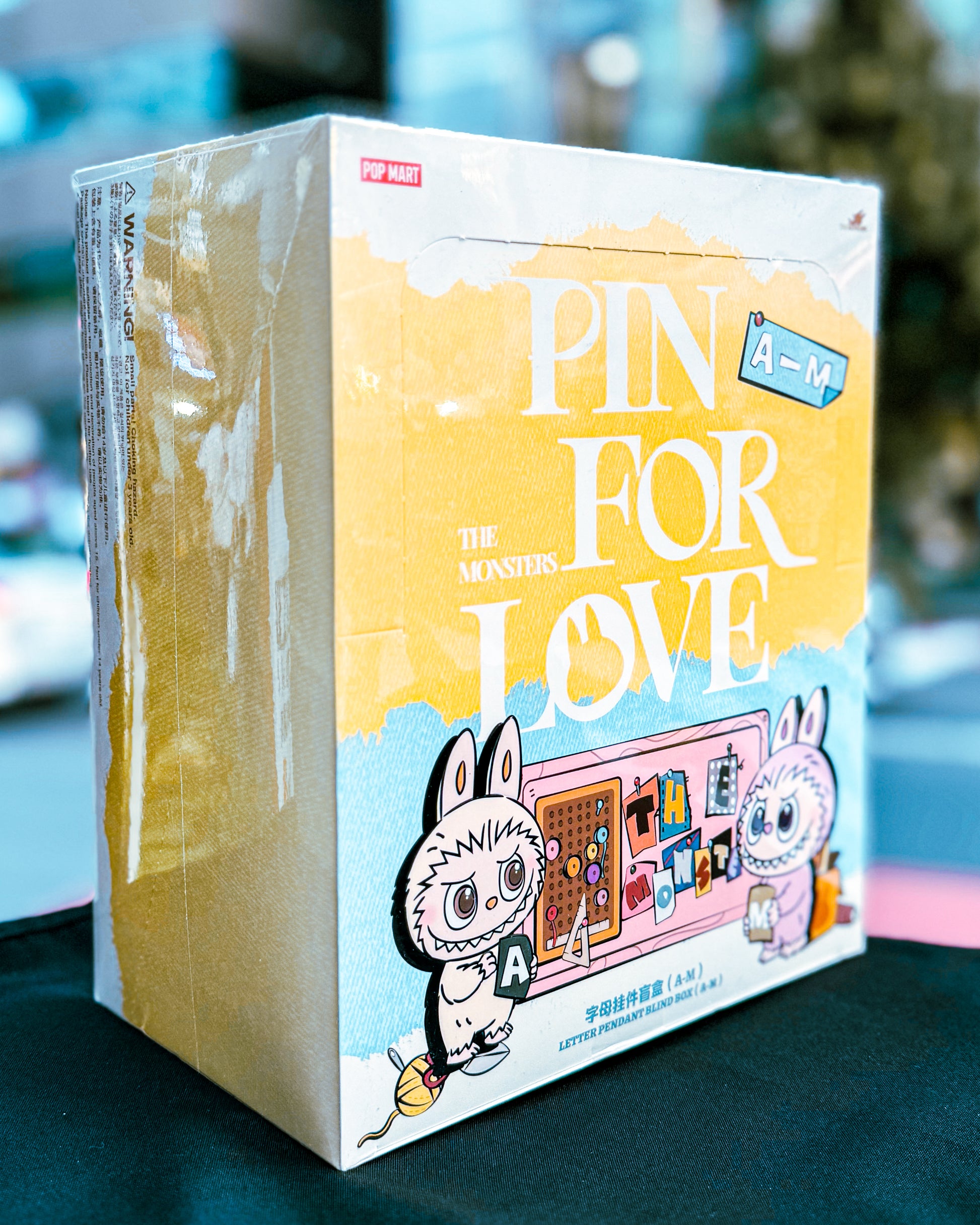 【POPMART/ポップマート】Labubu ラブブ THE MONSTER PIN FOR LOVE シリーズアルファベットペンダント(A-M) THE MONSTERSシリーズ［アソートBOX］