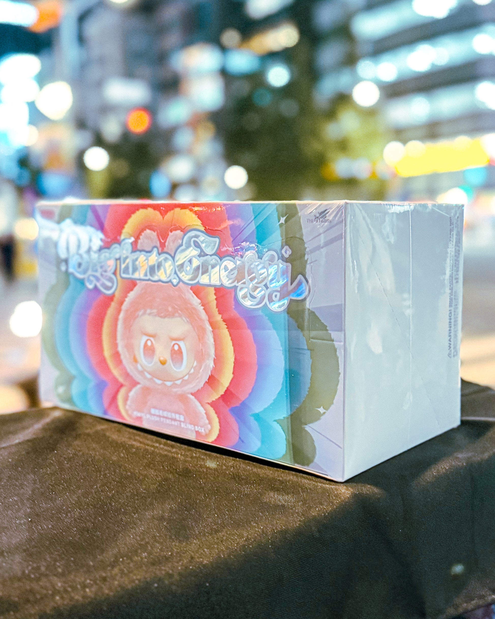 【POPMART/ポップマート】Labubu ラブブ THE MONSTERS Big into Energy シリーズ ぬいぐるみペンダント［BOX］