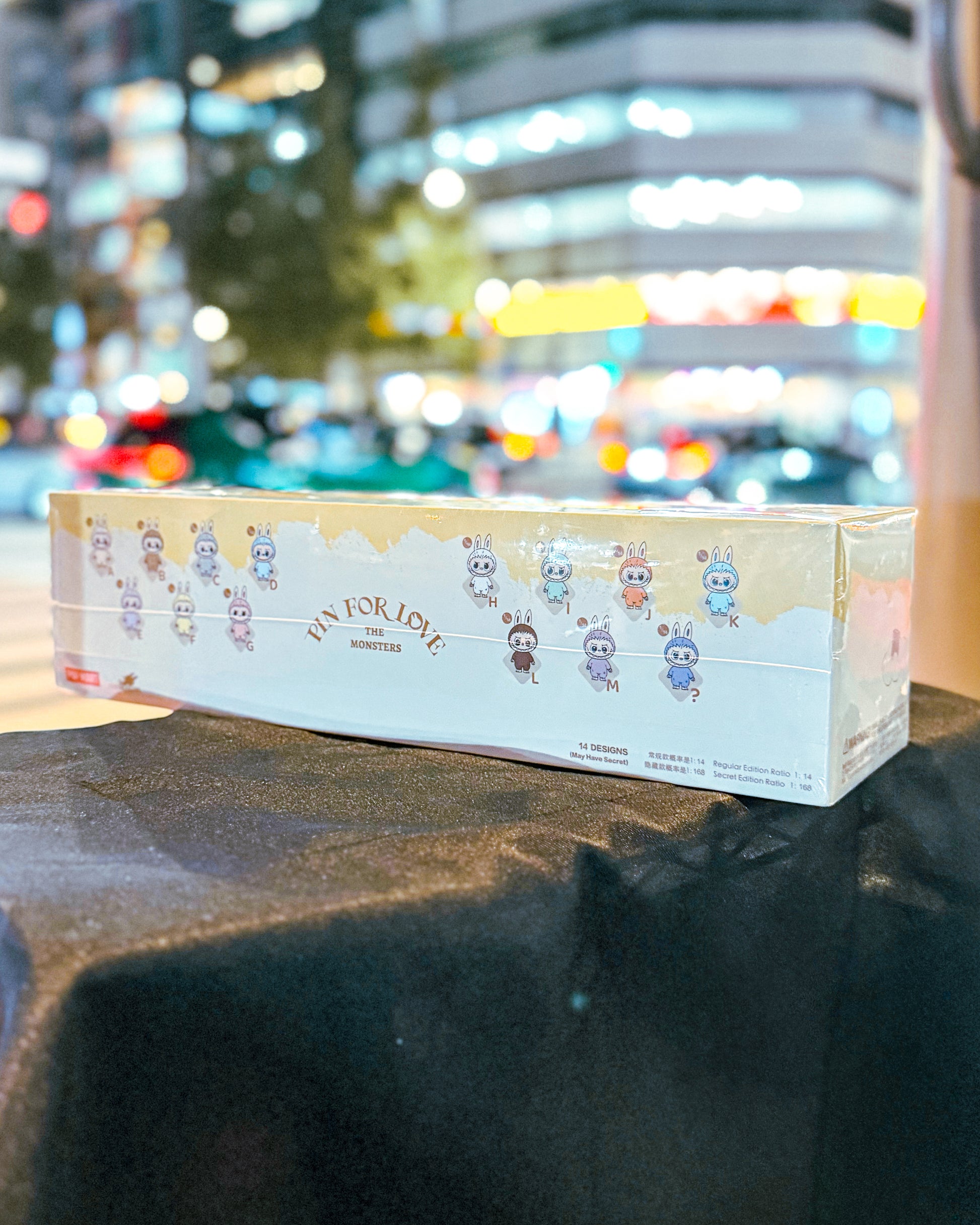【POPMART/ポップマート】Labubu ラブブ THE MONSTERS PIN FOR LOVE シリーズぬいぐるみペンダント(A-M) THE MONSTERSシリーズ［BOX］