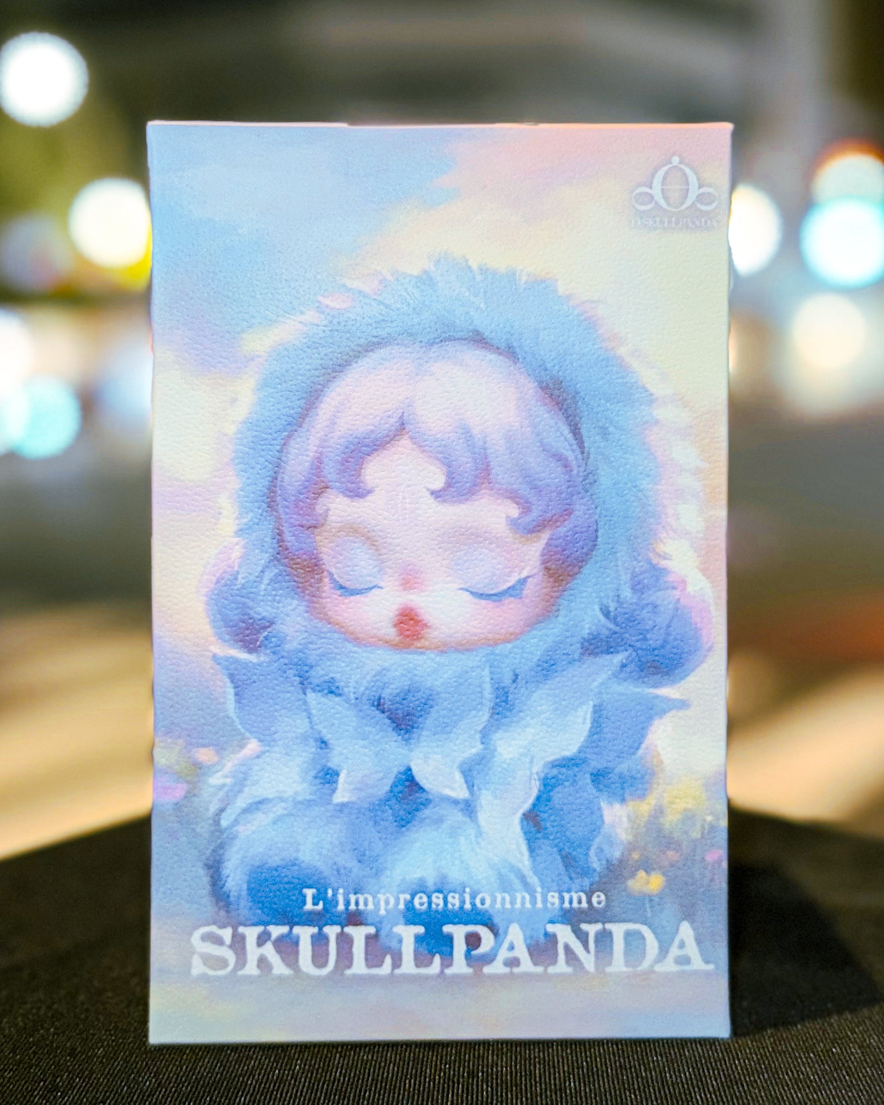 【POPMART/ポップマート】SKULLPANDA スカルパンダ L’impressionnisme シリーズぬいぐるみペンダント［単品］