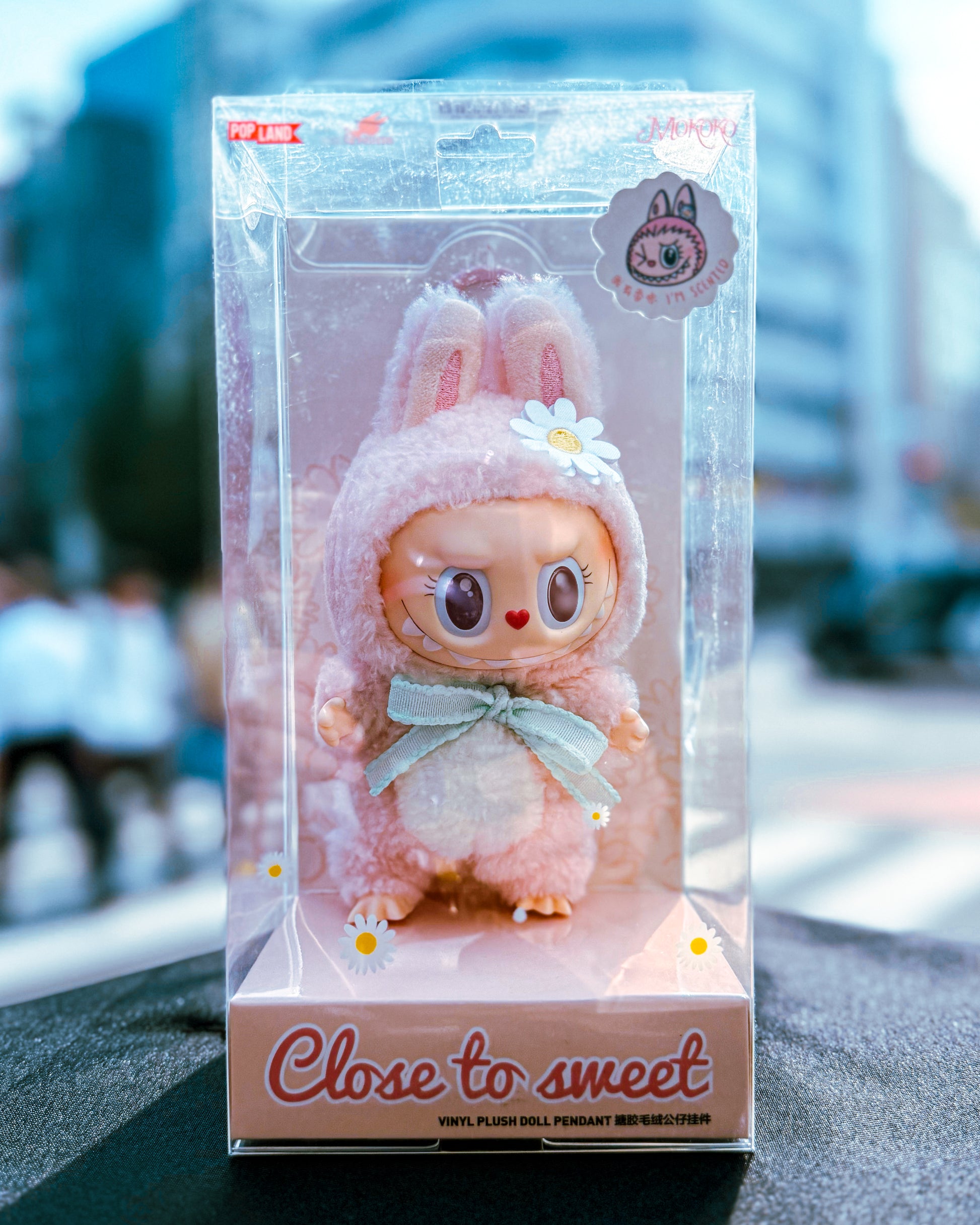 【POPMART/ポップマート】LABUBU ラブブ THE MONSTERS Mokoko Close to Sweet Vinyl Plush Pendant
