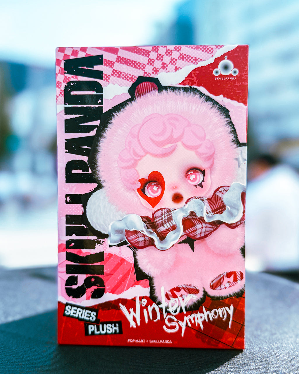 【POPMART/ポップマート】SKULLPANDA スカルパンダ SKULLPANDA Winter Symphony シリーズ ぬいぐるみペンダント［単品］